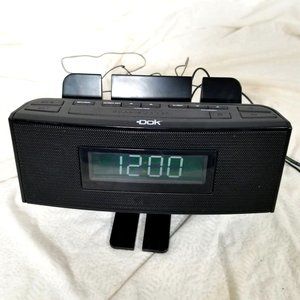 Dok Universal Multi Charging Alarm Clock Radio CR18 Speaker 3 USB Cradle WORKS